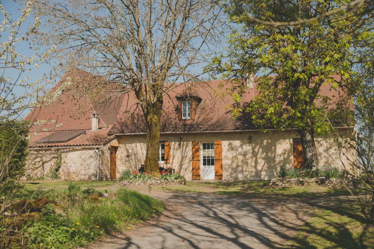 La Ferme De Bousserand Pontours Exterior photo
